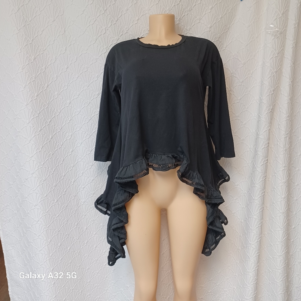 Jj's Fairyland Black Ruffled Tunic Top Size S look at the photos, it's missing a